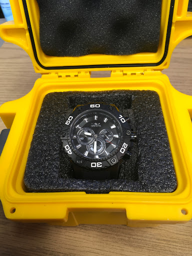 Pawn Shop «All That Glitters Pawn Shop Portland», reviews and photos, 12200 SE Division St, Portland, OR 97236, USA