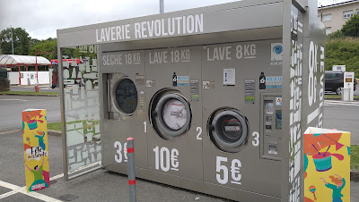 Laverie Revolution laundry à Charleville-Mézières