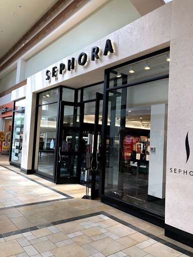 SEPHORA, Smith Haven Mall Smith Haven Mall, Lake Grove, NY 11755, USA, 