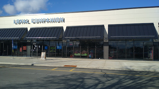 Pet Life | Supplies, Services & Knowledge, 1364 Main St, Sanford, ME 04073, USA, 