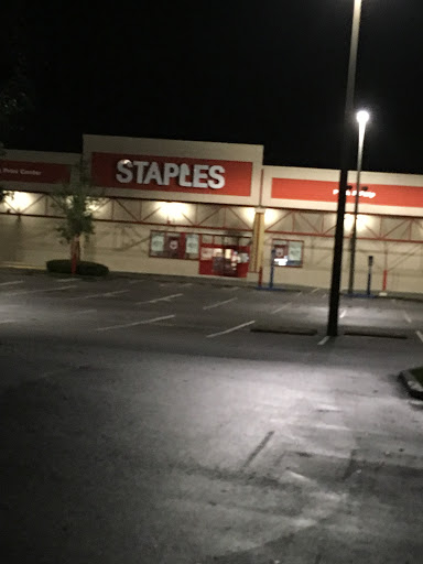 Office Supply Store «Staples», reviews and photos, 30190 US Hwy 19 N, Clearwater, FL 33761, USA