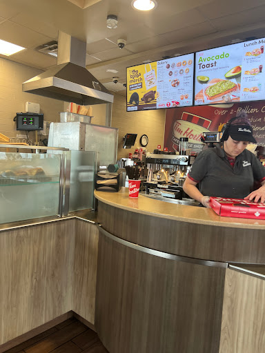 Coffee Store «Tim Hortons», reviews and photos, 3975 S State St, Ann Arbor, MI 48103, USA