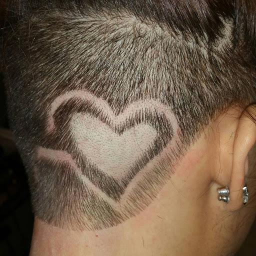 Barber Shop «Chacabana Barber Shop», reviews and photos, 5002 Eisenhauer Rd, San Antonio, TX 78218, USA