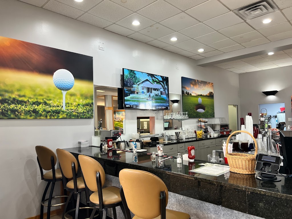 Bogey's 19th Hole Restaurant and Bar 32228