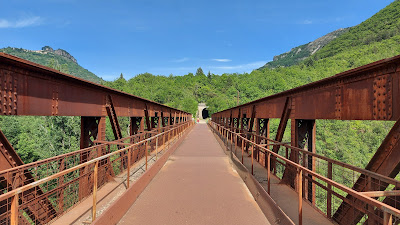 Viaduc de Lavassac à Bez-et-Esparon