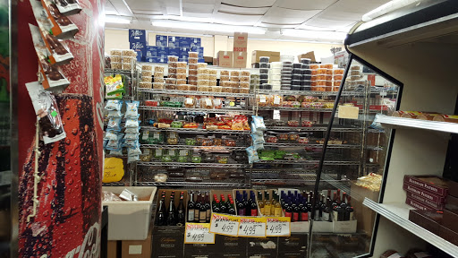 Grocery Store «World Market & Cafe», reviews and photos, 1328 S Federal Hwy, Hollywood, FL 33020, USA