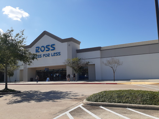 Clothing Store «Ross Dress for Less», reviews and photos, 1700 Lake Woodlands Dr, The Woodlands, TX 77380, USA