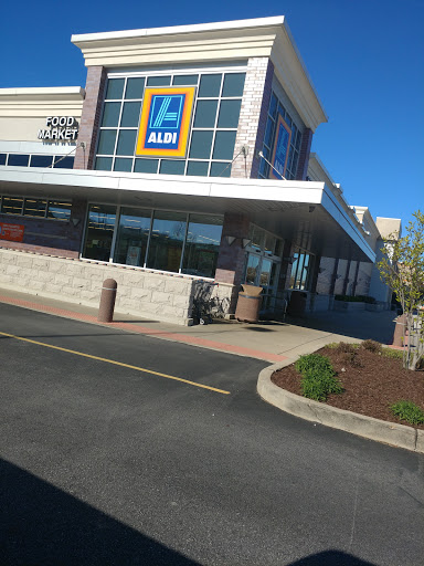 Supermarket «ALDI», reviews and photos, 300 THF Blvd, Chesterfield, MO 63005, USA