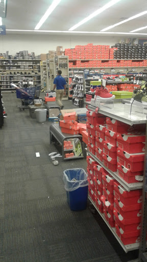 Sporting Goods Store «Academy Sports + Outdoors», reviews and photos, 1414 N Loop 336 W, Conroe, TX 77304, USA