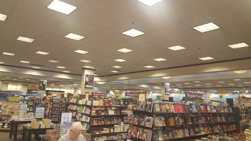 Book Store «Barnes & Noble», reviews and photos, 567 N Stephanie St, Henderson, NV 89014, USA