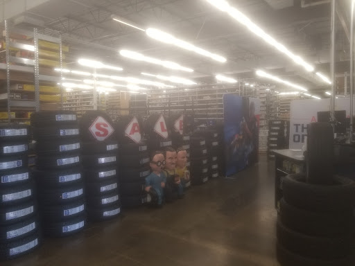 Auto Parts Store «Pep Boys Auto Parts & Service», reviews and photos, 1800 Artesia Blvd, Redondo Beach, CA 90278, USA