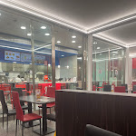 Photo n°8 de l'avis de federica.' fait le 09/03/2023 à 09:07 sur le  Johnny Rockets Carugate à Carugate