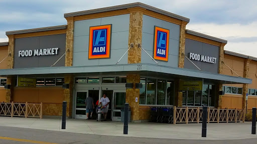 Supermarket «ALDI», reviews and photos, 220 N Congress Ave, Lake Park, FL 33403, USA