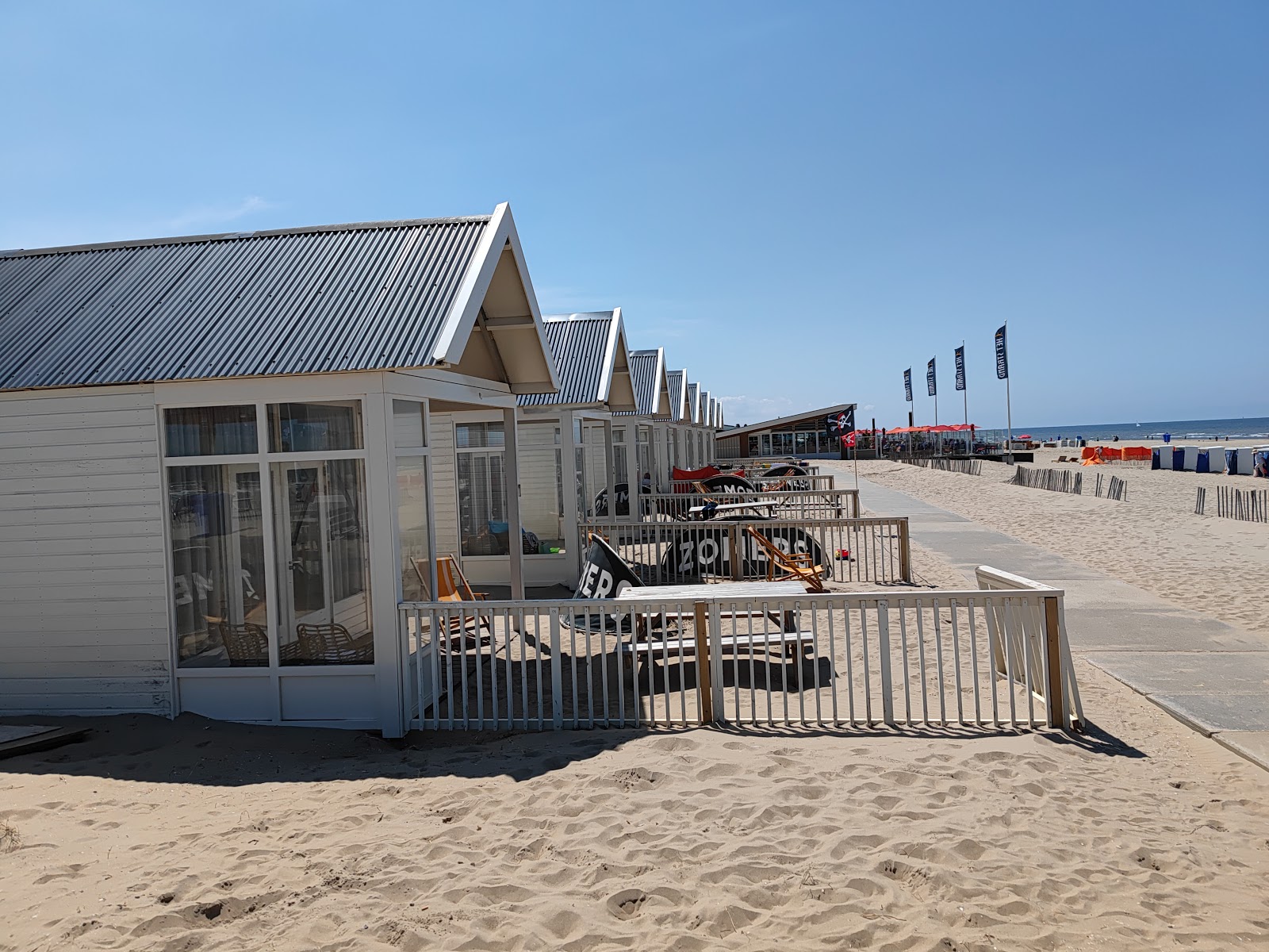 Katwijk Beach'in fotoğrafı - rahatlamayı sevenler arasında popüler bir yer