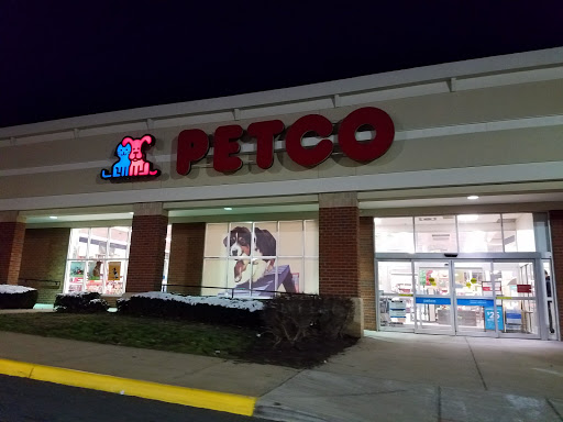 Pet Supply Store «Petco Animal Supplies», reviews and photos, 4167 Cheshire Station Plaza, Dale City, VA 22193, USA