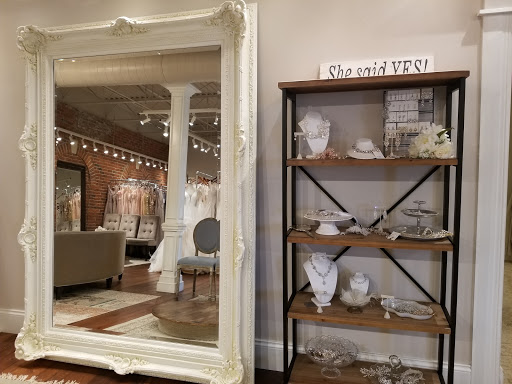 Bridal Shop «EmilyHart Bridal», reviews and photos, 12450 Blue Valley Pkwy, Overland Park, KS 66213, USA