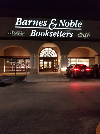Book Store «Barnes & Noble», reviews and photos, 11802 Dale Mabry Hwy, Tampa, FL 33618, USA