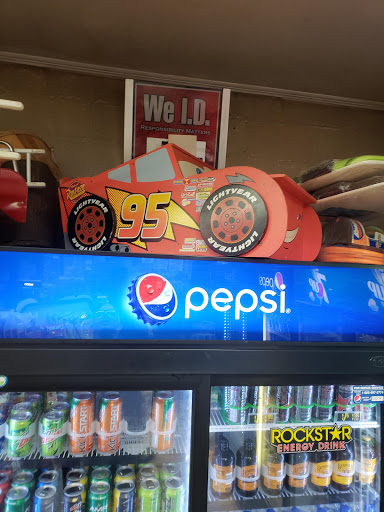 Grocery Store «High Grove (Grocery) Store», reviews and photos, 12780 Louisville Rd, Coxs Creek, KY 40013, USA