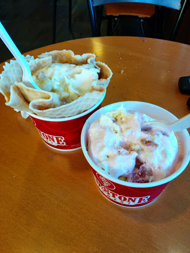 Ice Cream Shop «Cold Stone Creamery», reviews and photos, 7349 164th Ave NE I 123, Redmond, WA 98052, USA