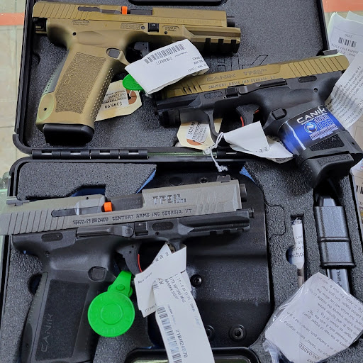 Pawn Shop «4 Corners Pawn and Gun», reviews and photos, 9726 US-192, Clermont, FL 34714, USA