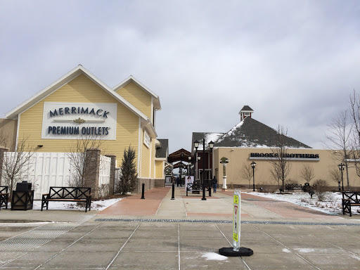 Shopping Mall «Merrimack Premium Outlets», reviews and photos, 80 Premium Outlets Blvd, Merrimack, NH 03054, USA