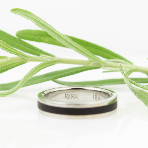 Jewelry Designer «ABRACADABRA Jewelry/Gem Gallery», reviews and photos, 205 E Liberty St, Ann Arbor, MI 48104, USA