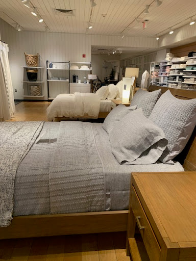 Furniture Store «Crate and Barrel», reviews and photos, 125 Westchester Ave, White Plains, NY 10601, USA