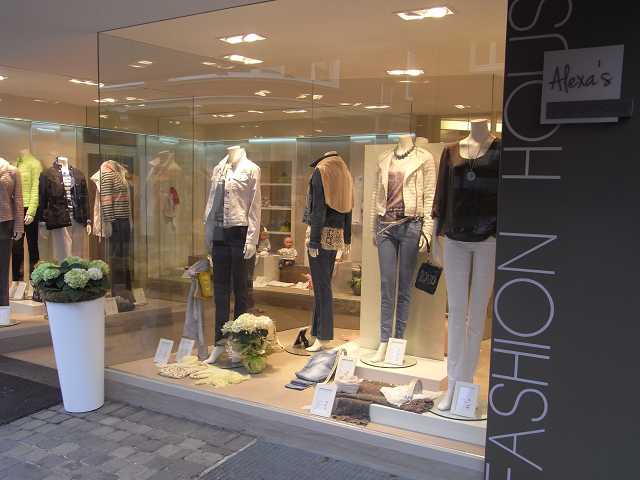 Alexa's Fashion House