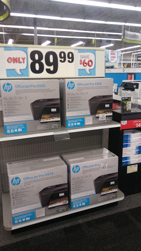 Office Supply Store «Staples», reviews and photos, 19141 Golden Valley Rd, Santa Clarita, CA 91387, USA