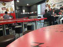 Atmosphère du Restaurant KFC Rennes Saint-Grégoire à Saint-Grégoire - n°16