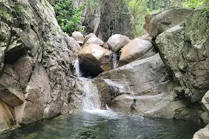 Garza Blanca Mountain And River Hike image