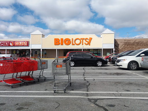 Big Lots, 217 S Main St, Attleboro, MA 02703, USA, 