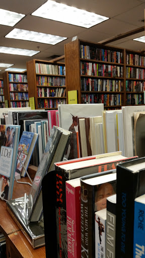 Used Book Store «Amber Unicorn Books», reviews and photos, 2101 S Decatur Blvd #14, Las Vegas, NV 89102, USA