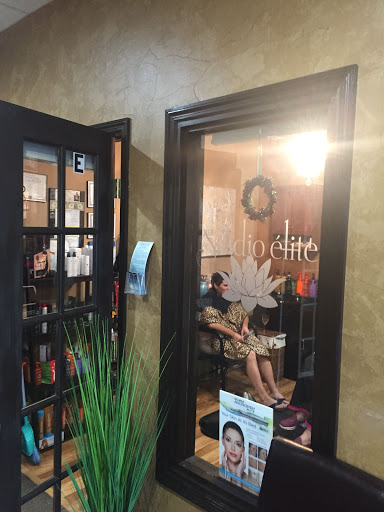 Beauty Salon «Studio 78 Unisex Hair Salon and Beauty Suites», reviews and photos, 1780 S Nova Rd #10&11, South Daytona, FL 32119, USA