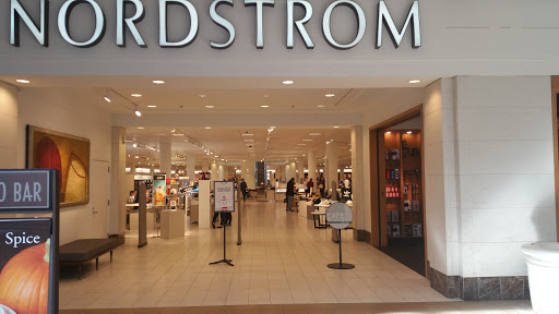 Shopping Mall «The Mall in Columbia», reviews and photos, 10300 Little Patuxent Pkwy, Columbia, MD 21044, USA