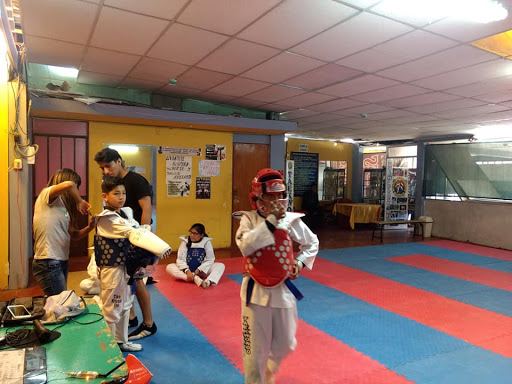 Club Deportivo Martin Black Belt - Taekwondo