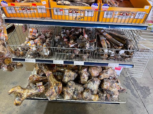 Pet Store «Pet Pals Discount Pet Foods & Supplies», reviews and photos, 3660 Soquel Dr, Soquel, CA 95073, USA