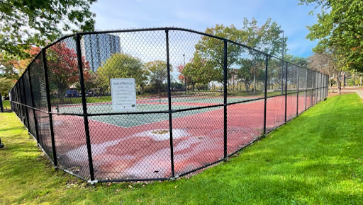 Riverside Press Park Tennis Courts