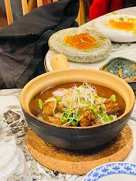 Photo n°32 de Restaurant YUM Teahouse & Bar à Paris ()