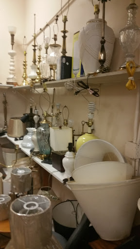 Non-Profit Organization «St. Vincent de Paul Thrift Store», reviews and photos, 213 Main St, West Chicago, IL 60185, USA