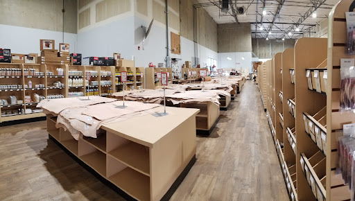 Craft Store «Tandy Leather Portland-21», reviews and photos, 13221 NE Whitaker Way, Portland, OR 97230, USA