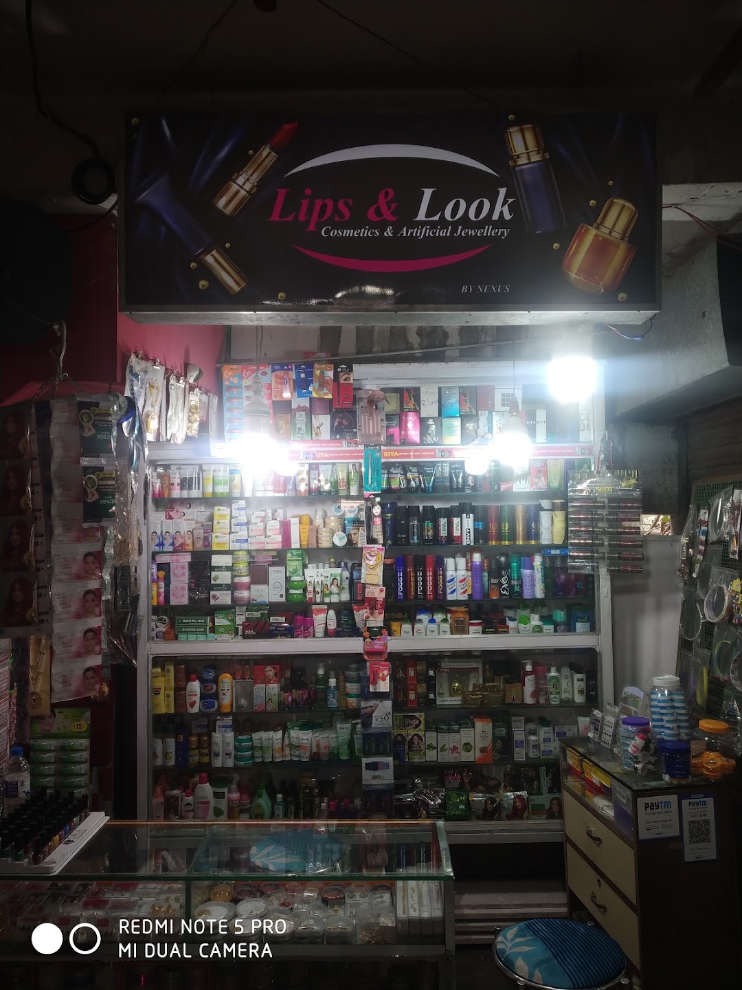 Lips&Look