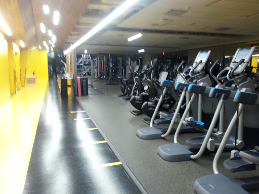 Gym «SYMfit», reviews and photos, 501 E Middlefield Rd, Mountain View, CA 94043, USA