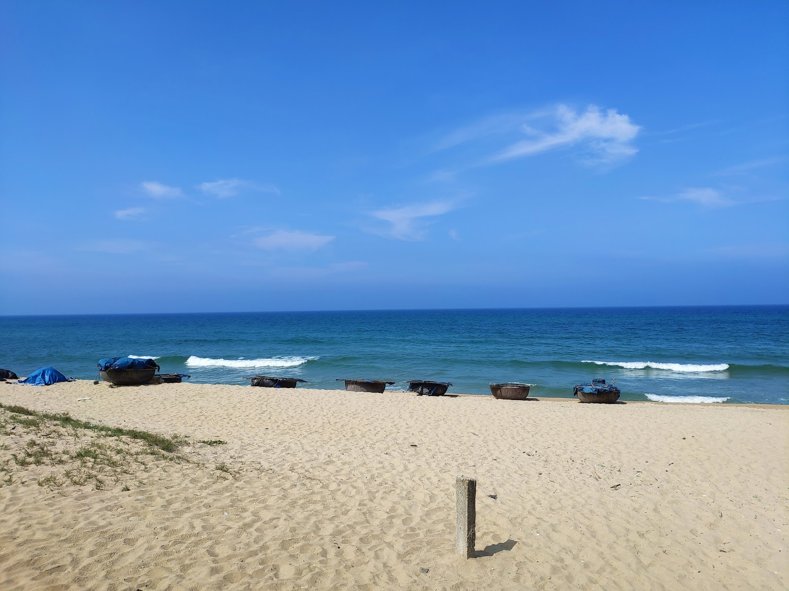 Φωτογραφία του Pho Quang Beach με καθαρό νερό επιφάνεια