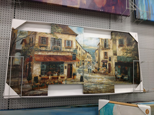 Home Goods Store «At Home», reviews and photos, 6060 E Main St, Columbus, OH 43213, USA