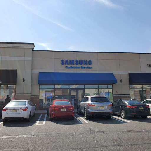 Outlet Mall «The Outlets at Bergen Town Center», reviews and photos, 1 Bergen Town Center, Paramus, NJ 07652, USA