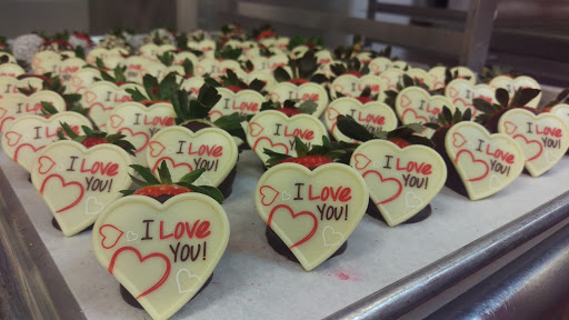 Gift Shop «Edible Arrangements», reviews and photos, 951 Beards Hill Rd, Aberdeen, MD 21001, USA