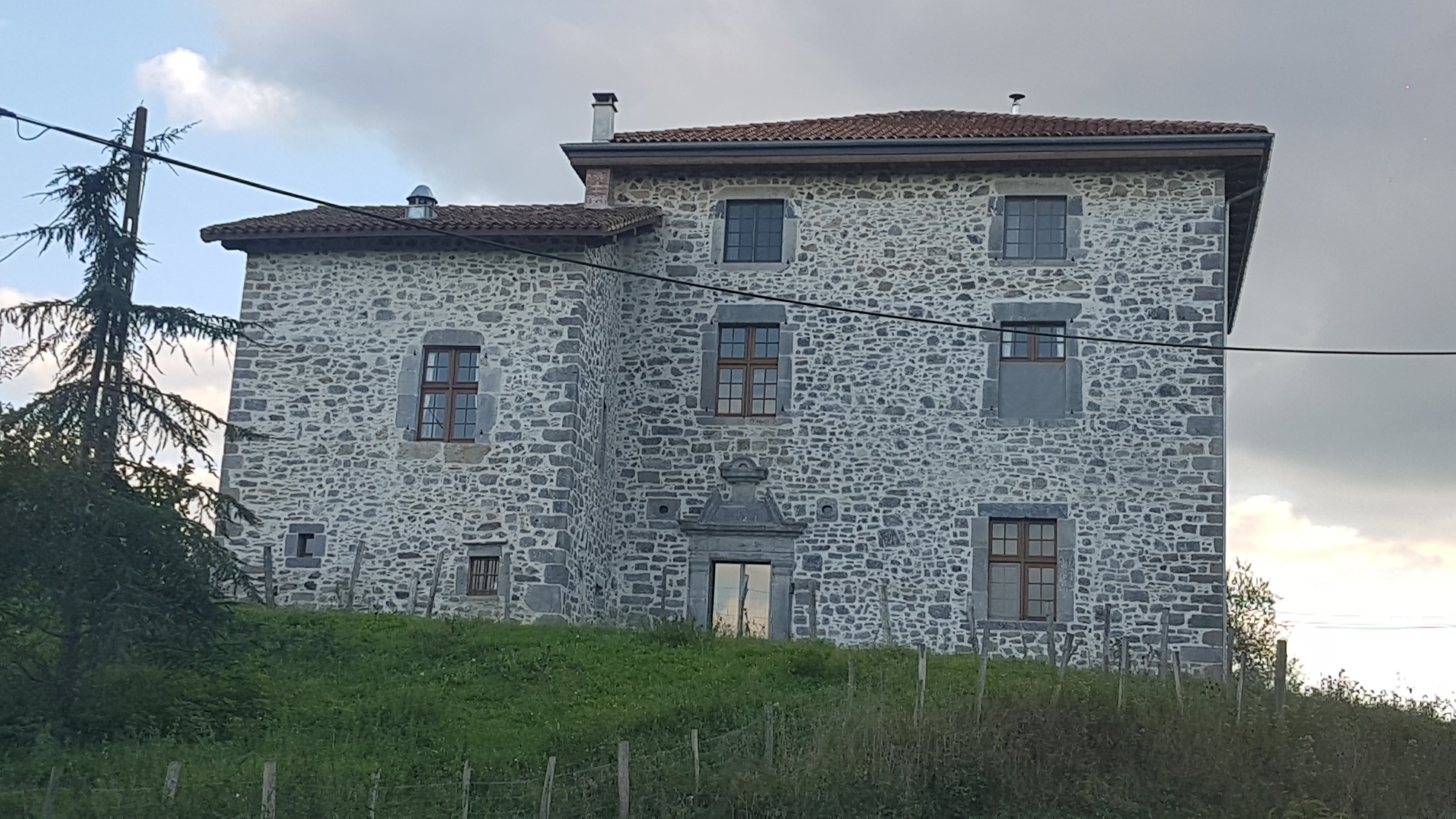 Photo n° 1 de l'avis de José.a fait le 08/10/2016 à 14:39