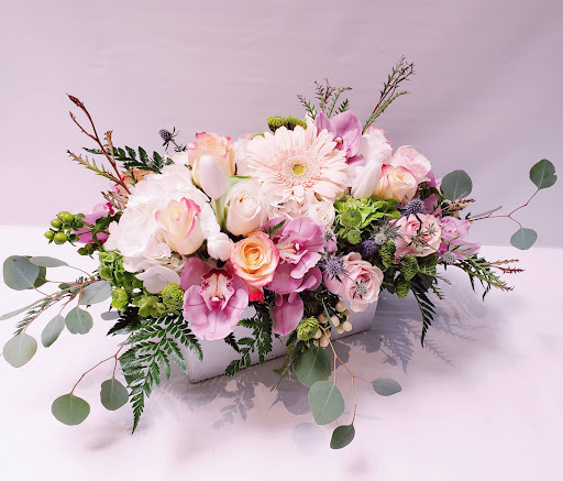 Florist «Louis Gardens Florist», reviews and photos, 1251 S Beach Blvd q, La Habra, CA 90631, USA