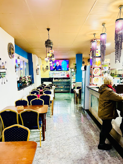 Taj Mahal vinaros Restaurante Kebab - Carrer de l,Angel, no 3, 12500 Vinaròs, Castelló, Spain